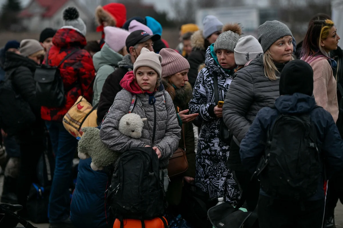 Франция ожидает на своей территории до 100 тыс. украинских беженцев