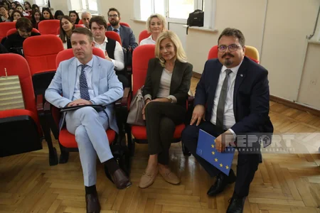 В Баку отметили Европейский день языков