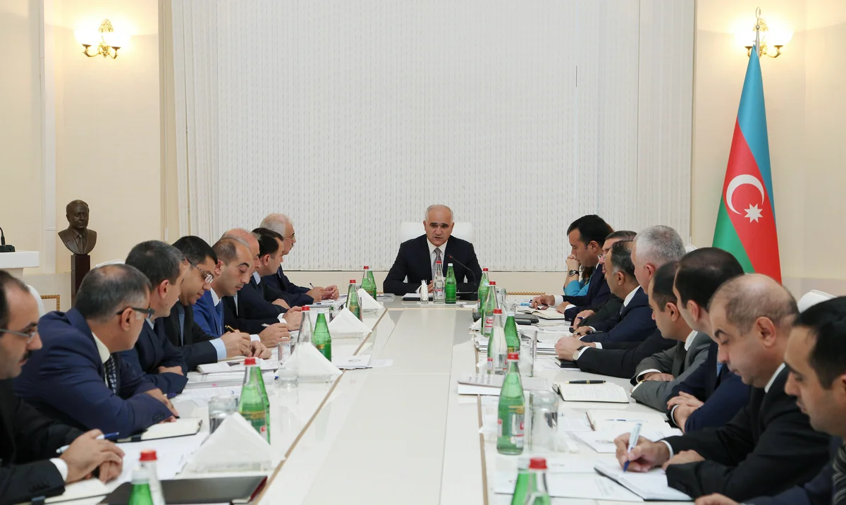 İqtisadiyyat Nazirliyində geniş kollegiya iclası keçirilib