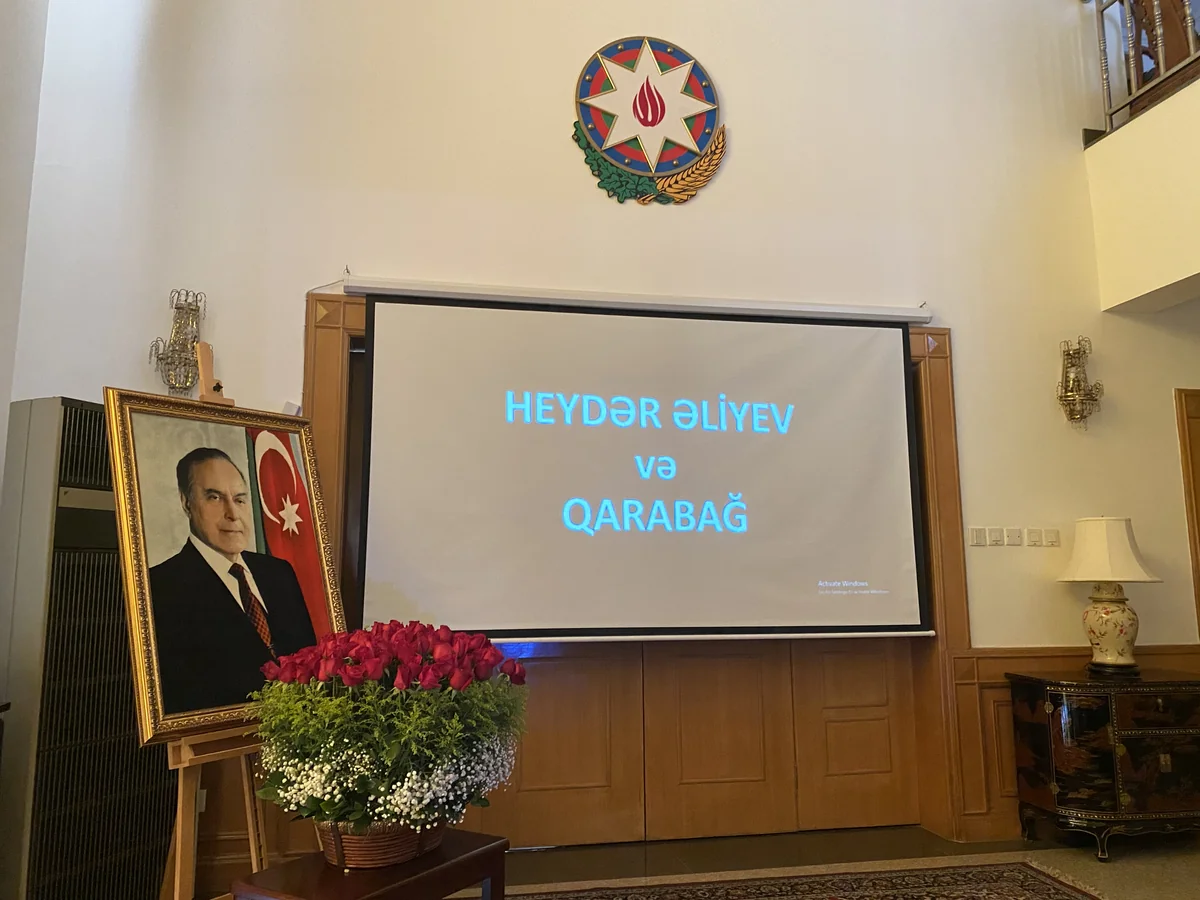 Pekində ulu öndər Heydər Əliyevin anım mərasimi keçirilib
