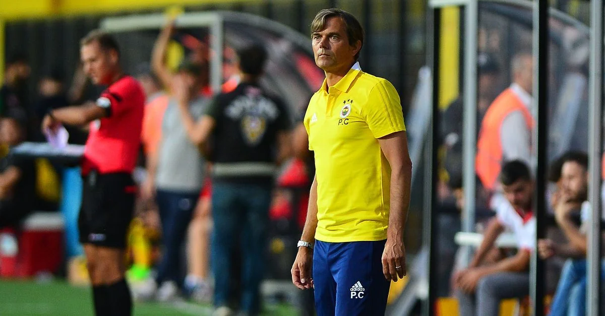 Fənərbağça baş məşqçi Filip Kokunu istefaya göndərib