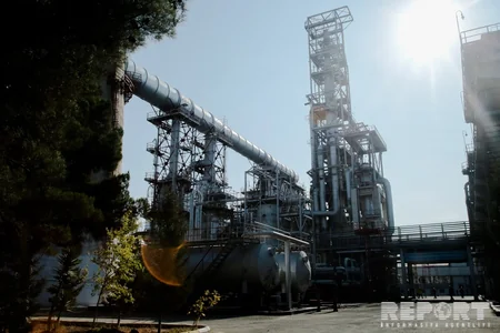 SOCAR Neft Emalı Zavodunda dövri təmiri mərhələli şəkildə yekunlaşdırır - VİDEO