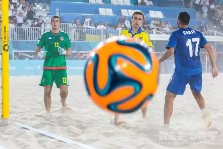 Çimərlik futbolu üzrə Azərbaycan millisi Bakı-2015ə məğlubiyyətlə başlayıb - FOTOREPORTAJ