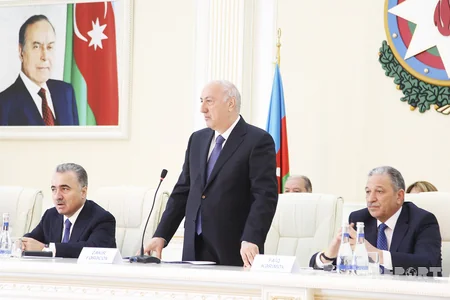 ​Zeynal Nağdəliyev Sumqayıtda vətəndaşların problemlərini dinləyib - FOTO