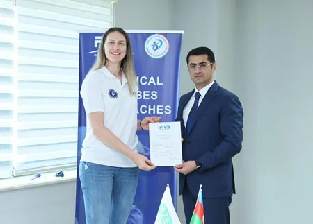 Voleybol məşqçiləri üçün keçirilən beynəlxalq seminar başa çatıb