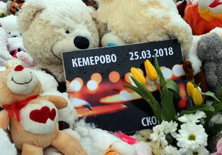 Azərbaycan Kemerovaya 2 tona yaxın humanitar yardım göndərib