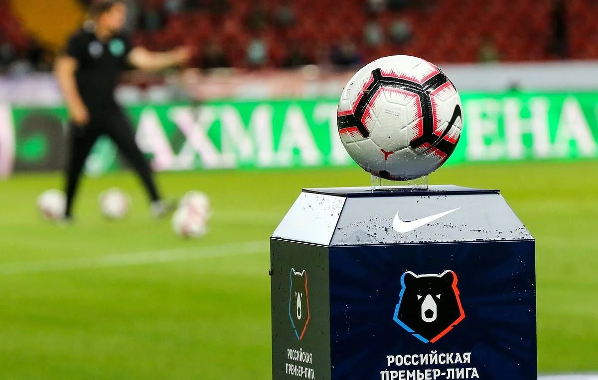Rusiya futbolunda koronavirusla bağlı sanitar qaydalar ləğv edilib