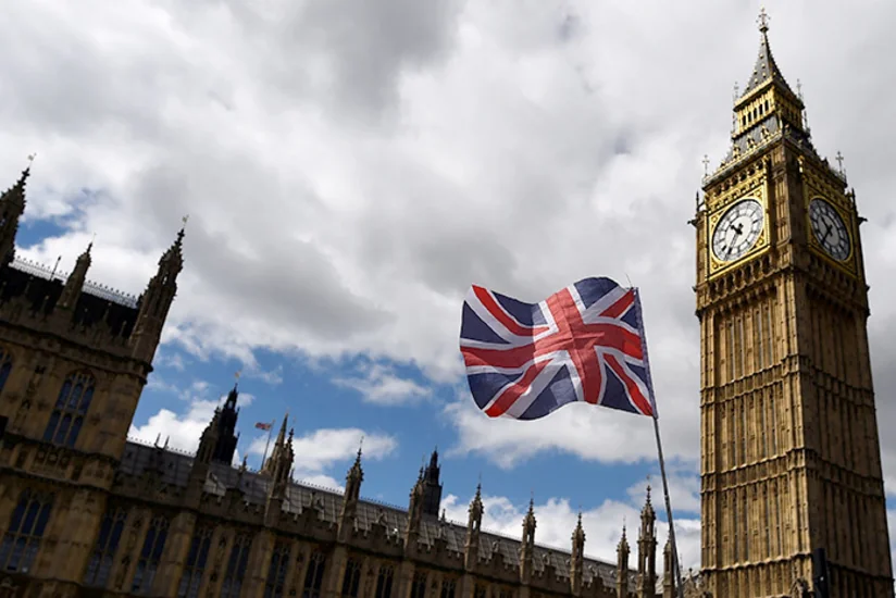 Лейбористы не будут формировать коалицию в парламенте Великобритании