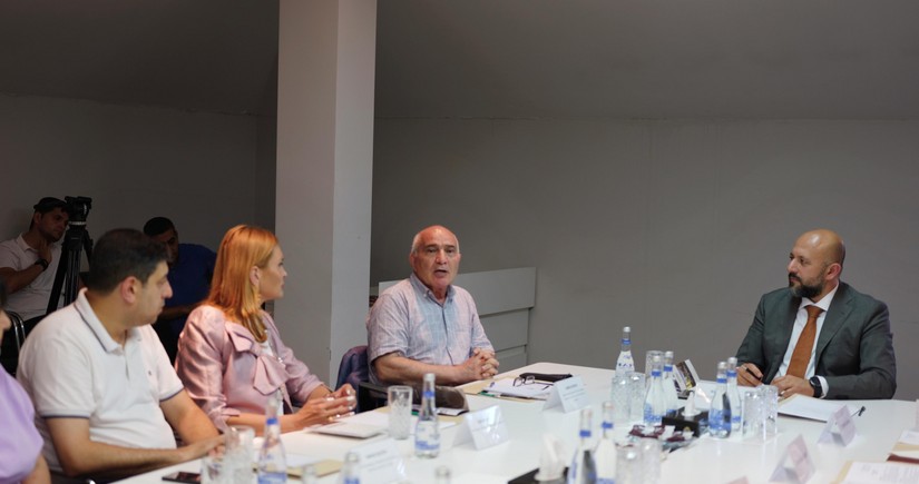 “İçərişəhər” Muzey Mərkəzinin Elmi Şurasının ilk iclası keçirilib