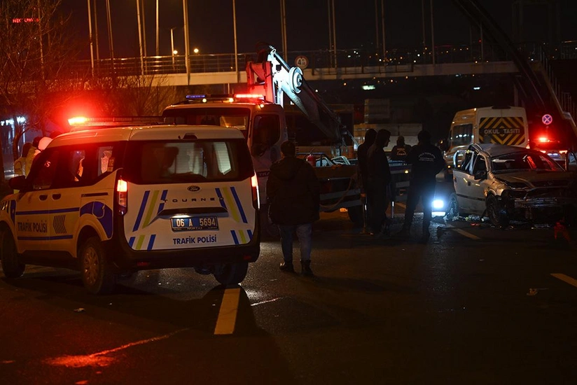 Türkiyədə avtobus aşıb, iki nəfər ölüb, 16 nəfər yaralanıb