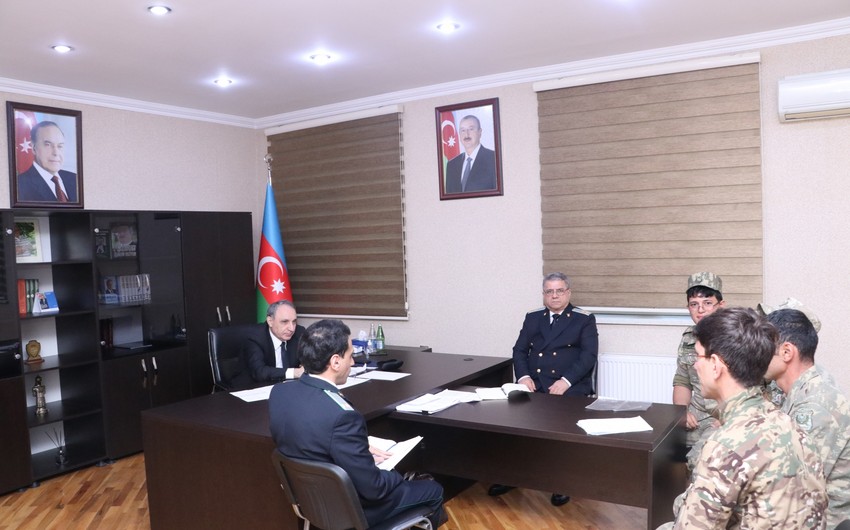 Baş prokuror Abşeronda vətəndaşları qəbul edib