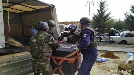 Bakıda binanın zirzəmisində top mərmisi tapılıb