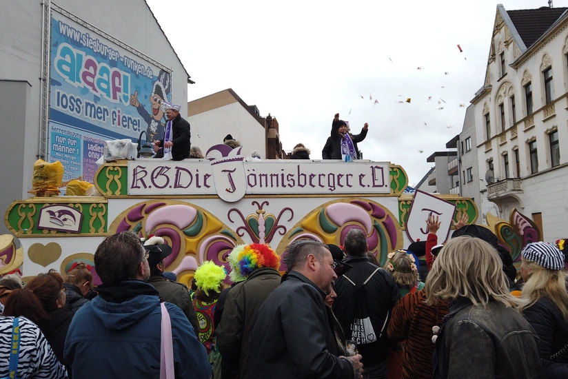 Germany postpones two-century carnival