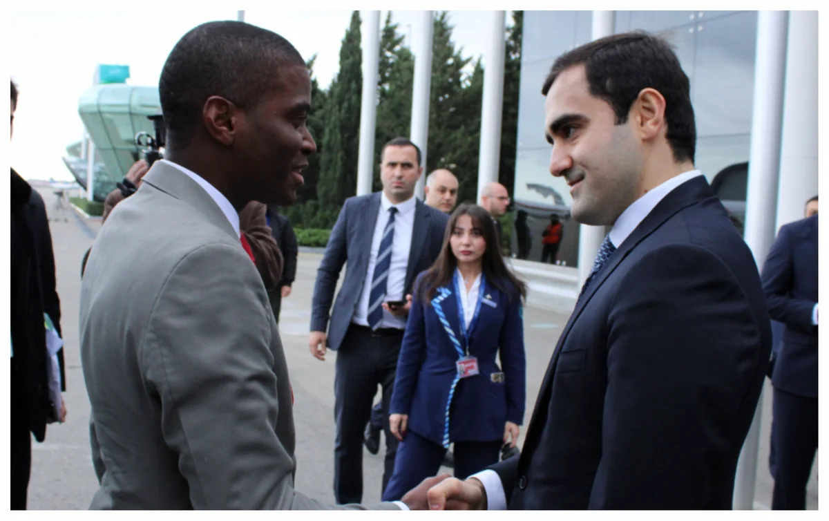 Qrenadanın Baş nazirinin Azərbaycana səfəri başlayıb