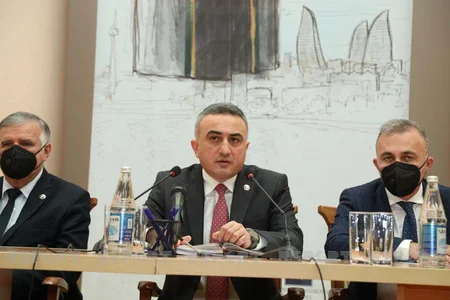 Azərbaycanda daha 113 yeni vəkil and içib