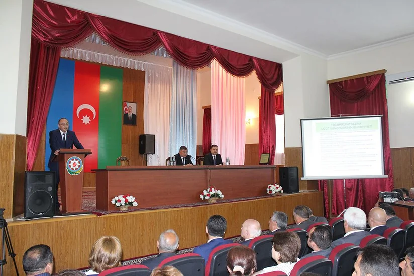 Kənd inzibati ərazi dairələri üzrə təsərrüfatbaşına uçot sənədlərinin tətbiqinə dair zona müşavirələri keçirilib
