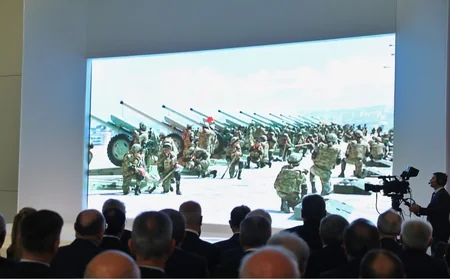 “İlham Əliyev on beş illik prezidentlik dövrünün uğur salnaməsi. 2003-2018” filminin və kitabının təqdimat mərasimi keçirilib