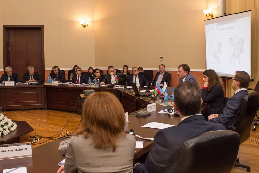 Azərbaycan və CEER enerji sektorunda tənzimləyici orqanın fəaliyyətini müzakirə edib