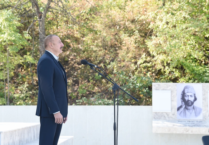 Prezident: Vaqif Poeziya Günləri keçirilərkən atamın 59 yaşı var idi. Bu gün mənim 59 yaşım var