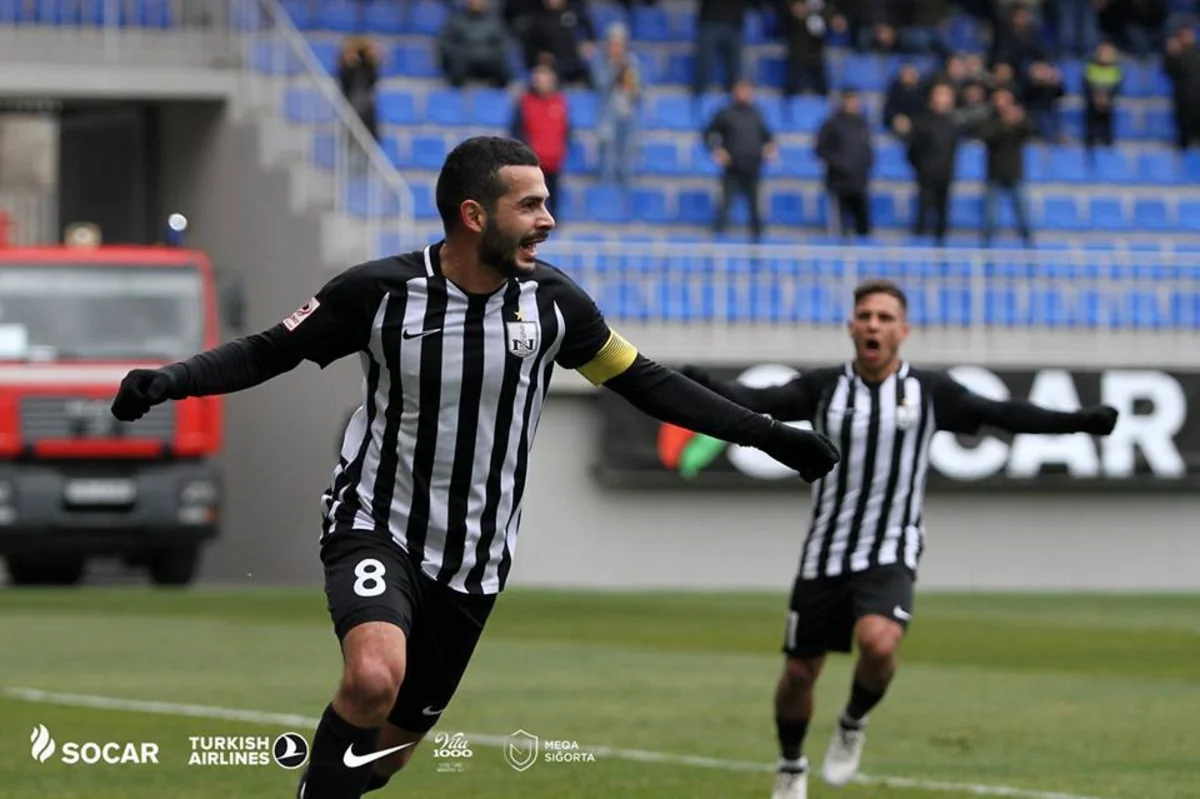 Emin Mahmudov: Mövsümün ən yaxşı futbolçusu seçilməyim mənim üçün gözlənilməz oldu