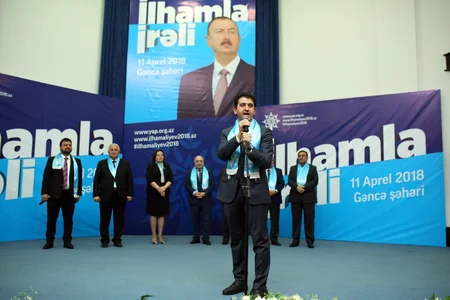 Gəncədə YAP-ın prezidentliyə namizədinin təbliğat-təşviqat kampaniyası çərçivəsində seçicilərlə görüş keçirilib - VİDEO