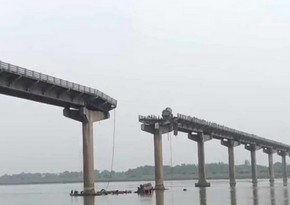 At least 9 killed in bridge collapse in India