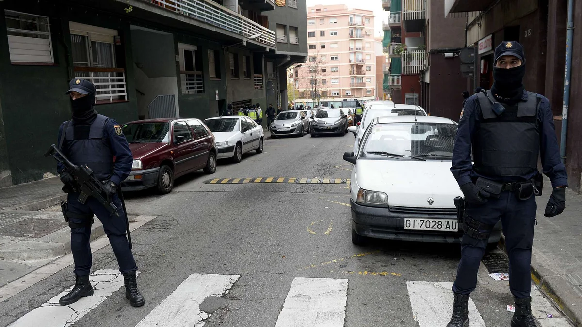Spanish police seize largest ever amount of marijuana