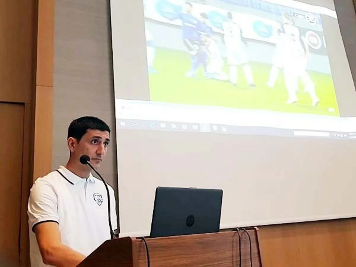Azərbaycanın FİFA referisi İsraildə seminarda iştirak edir