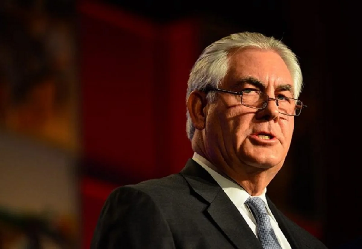 Tillerson: Russia must choose between Asad and the US