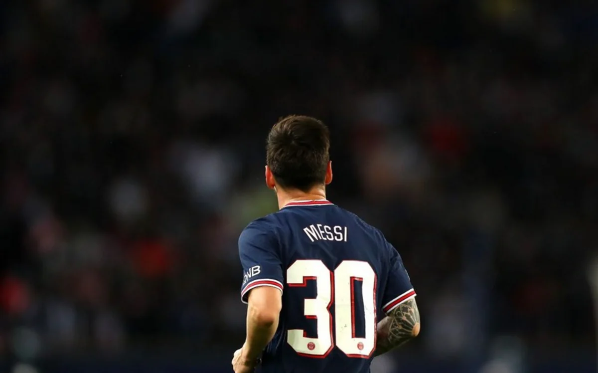 Lionel Messi Fransa çempionatında qeyri-dəqiq zərbələrə görə liderdir