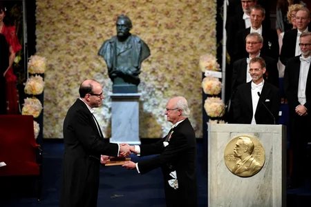 Stokholmda 2019-cu il üzrə Nobel mükafatlarının təqdimatı olub - FOTO