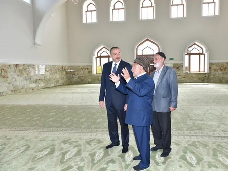 President Ilham Aliyev visited Rahima Khanim Mosque-Shrine in Nardaran