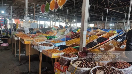 Azərbaycanda qərzəkli meyvələr ucuzlaşıb