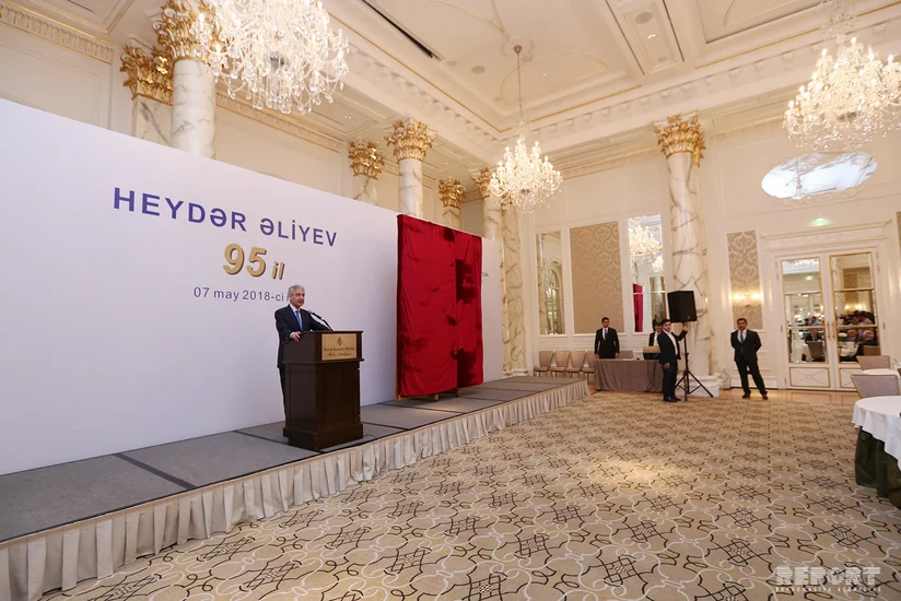 Baş nazirin müavini saxta dərman satışına münasibət bildirib