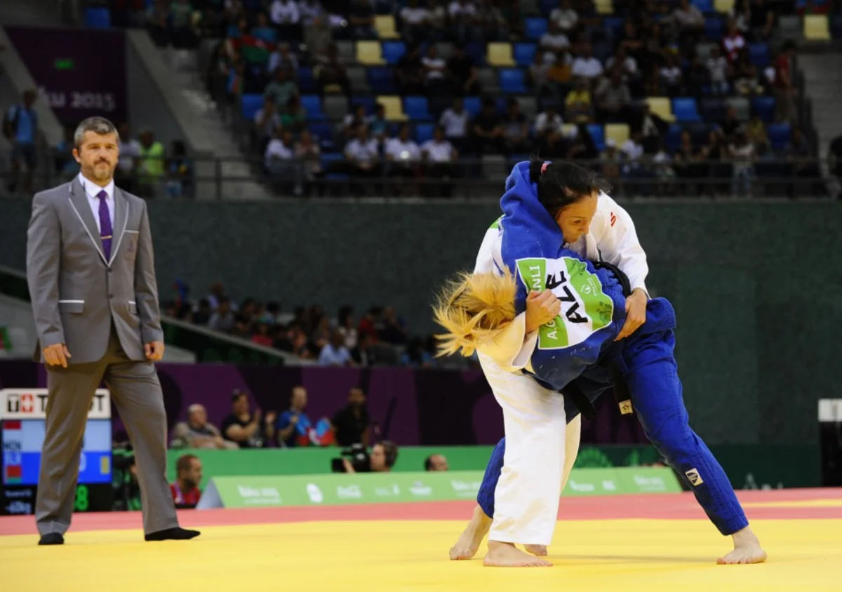 Azərbaycanın iki qadın cüdoçusu Qran Pridə bürünc medal uğrunda görüşə vəsiqə qazanıb