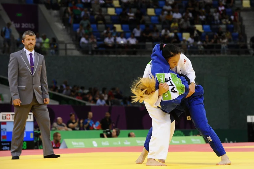 Azərbaycanın iki qadın cüdoçusu Qran Pridə bürünc medal uğrunda görüşə vəsiqə qazanıb