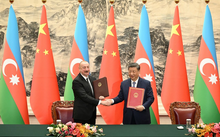 Pekində Azərbaycanla Çin arasında 21 sənəd imzalanıb