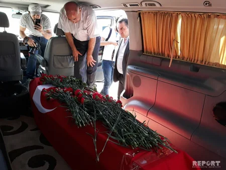 Etimad İsmayılov torpağa tapşırılıb - YENİLƏNİB