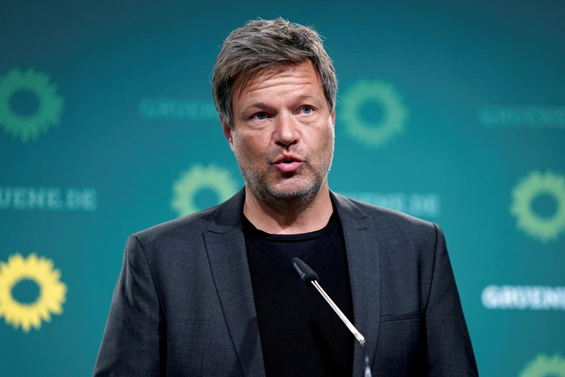 German vice-chancellor advocates promotion of military research