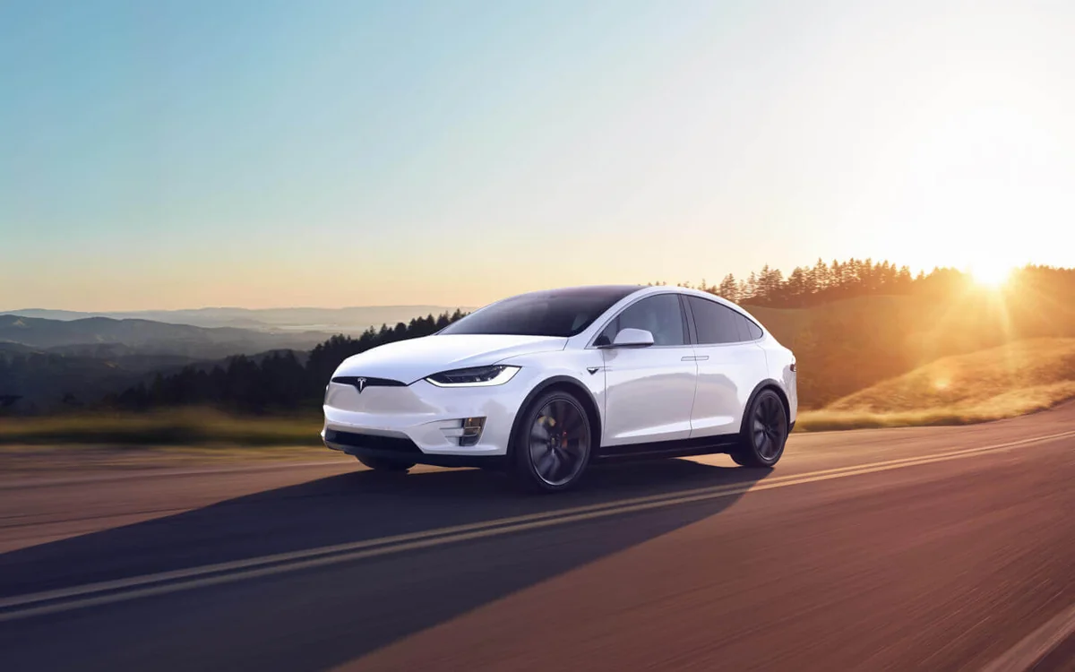 ABŞ hökuməti “Tesla”nı məhkəməyə verib