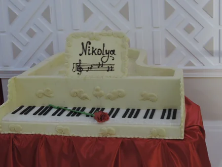Heydər Əliyev Mərkəzinin təşkilatçılığı ilə Gəncədə Nikolya Şokolad Muzeyinin sərgisi açılıb