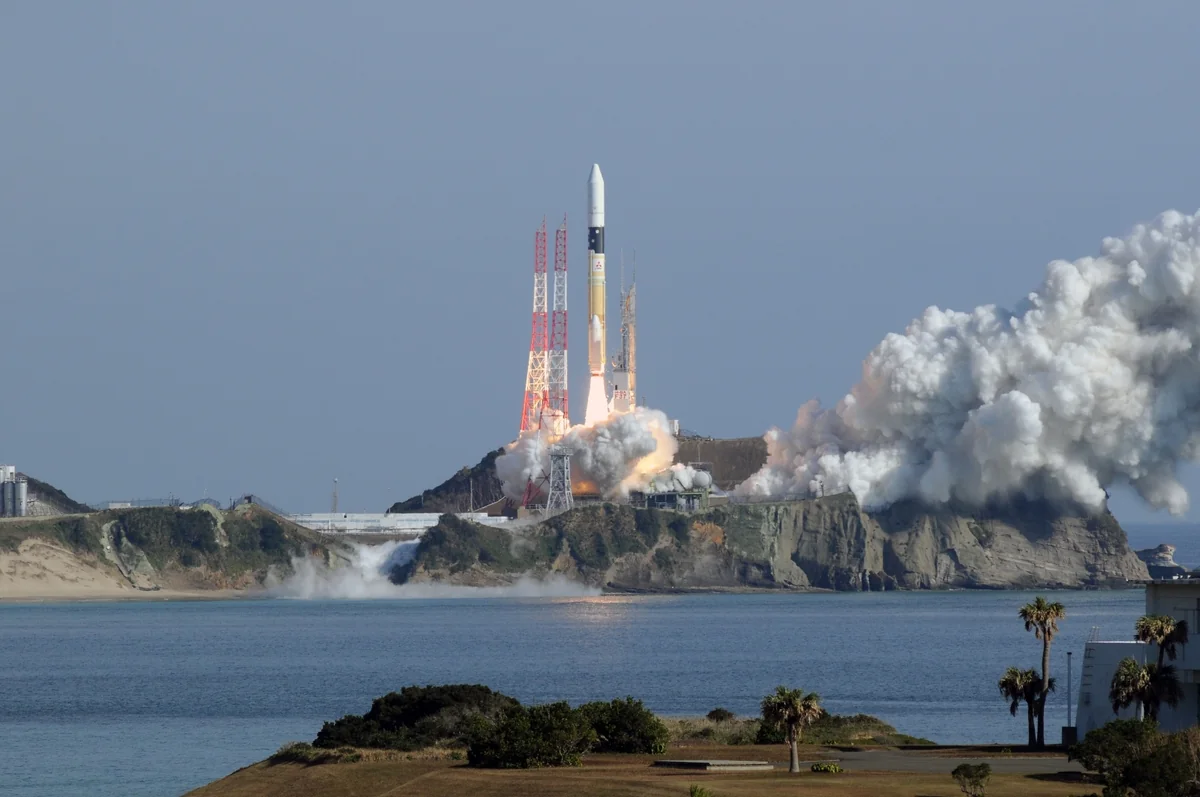 Mitsubishi Heavy launches H-IIA rocket carrying Japan's spy satellite