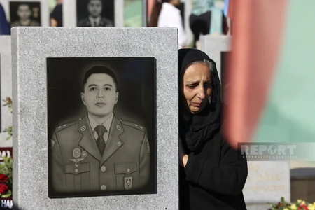 İkinci Fəxri xiyabanda Vətən müharibəsinin ildönümü ilə əlaqədar anım mərasimi başlayıb -YENİLƏNİB