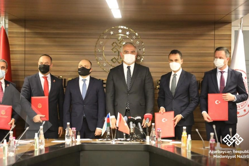 Азербайджан подписал протоколы о сотрудничестве с двумя министерствами Турции