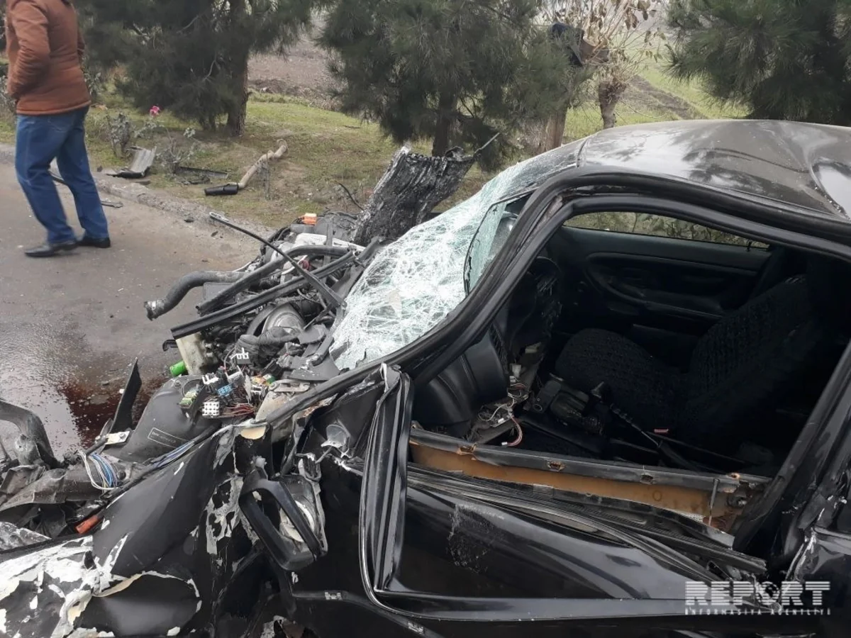 Siyəzəndə ağır qəza olub, iki nəfər yaralanıb