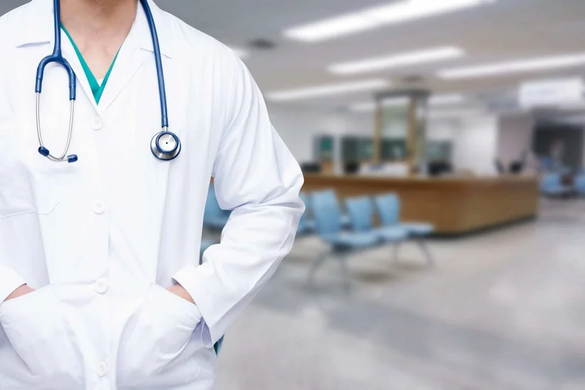 Özəl xəstəxanada çalışan tibb işçiləri və könüllülərə mükafat ödənilib