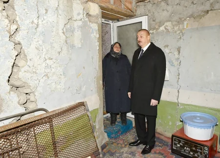 Prezident İlham Əliyev zəlzələ bölgəsinə gedib - FOTOLAR - YENİLƏNİB