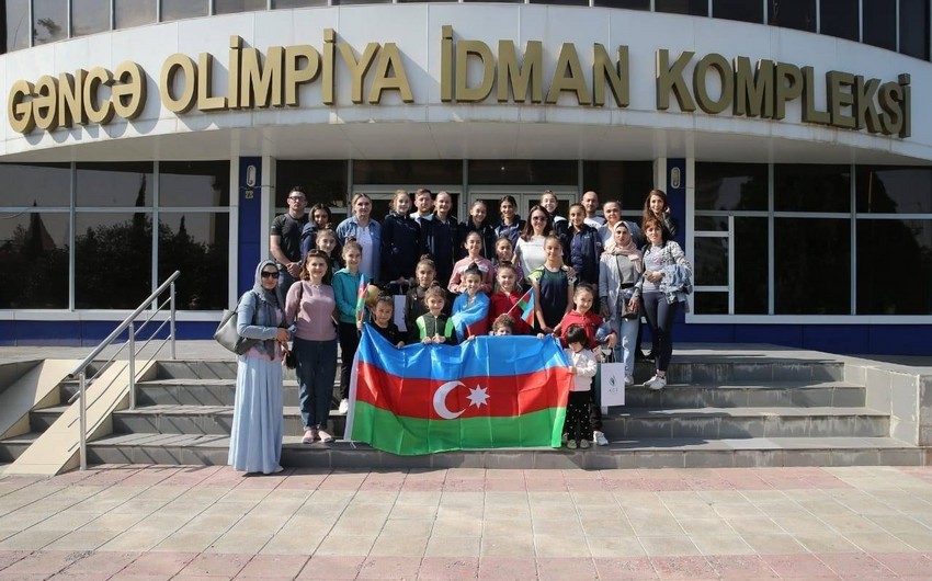 Gimnastlarımız Gəncədə erməni terrorundan zərər çəkənlərə dəstək oldu