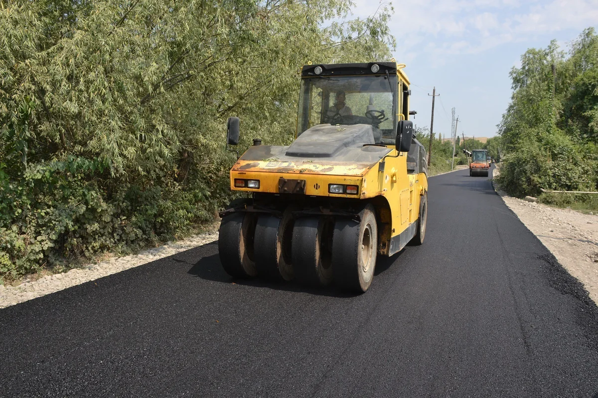 Prezident Şəmkirdə yol tikintisinə 7,5 milyon manat ayırdı