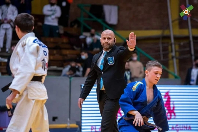 Азербайджанский судья получил высшую международную категорию